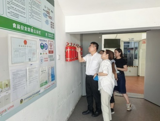 【接待迎检】严把安全关 护航新学期