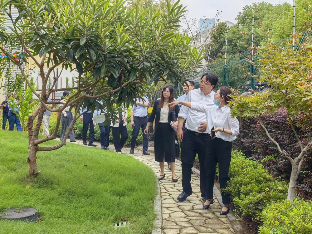 e8cf7d4e331869cf83c504db0b6cd817 e8cf7d4e331869cf83c504db0b6cd817