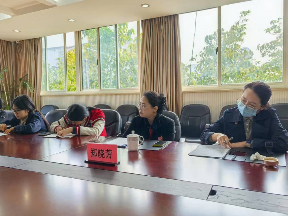 0d0983a7f395bc75a6ed43ff3b93e8a9