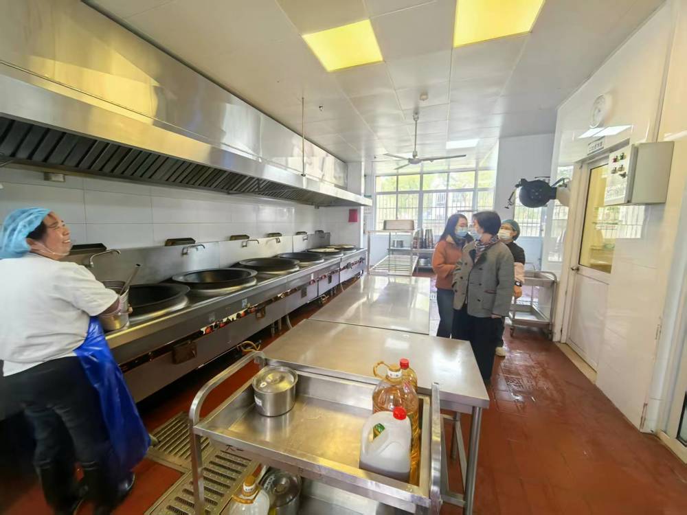 e2411be6a956922c41dee9d3e785852